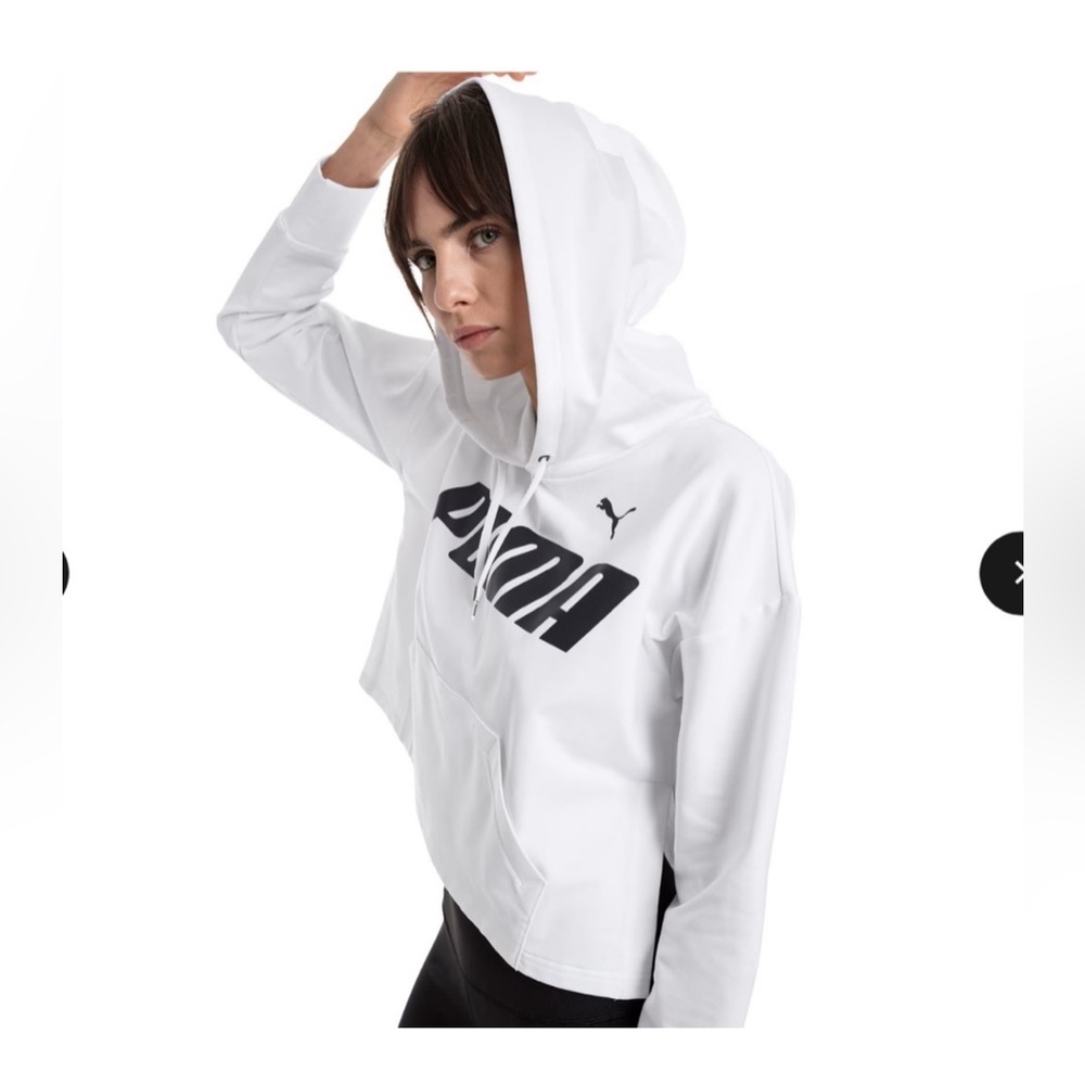 New - PUMA Women's Essentials Hoodie Cropped Logo Fleece Medium Oversized - Picture 6 of 8